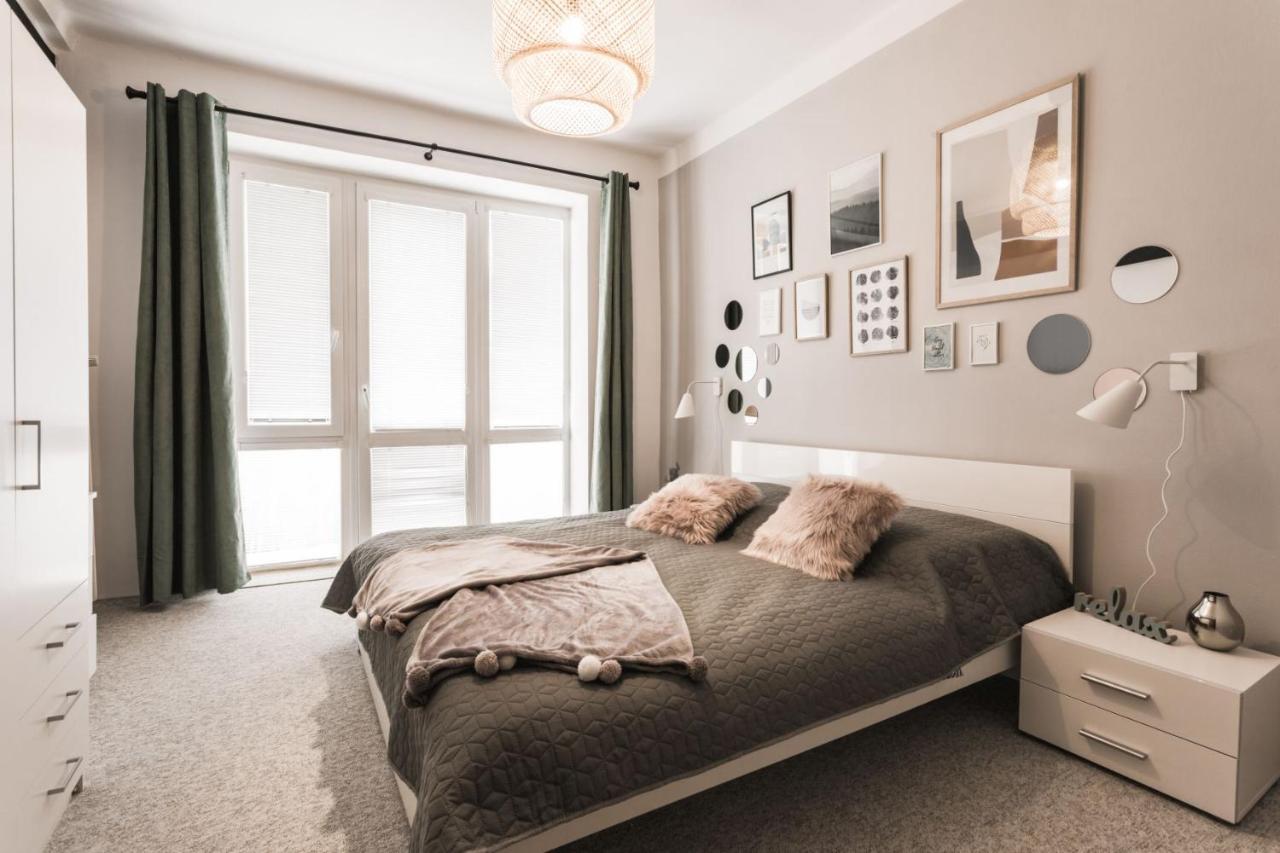 Flexihome Sk - Tolsteho - Free Parking On The Street - 2 Bedrooms Kosice Bagian luar foto