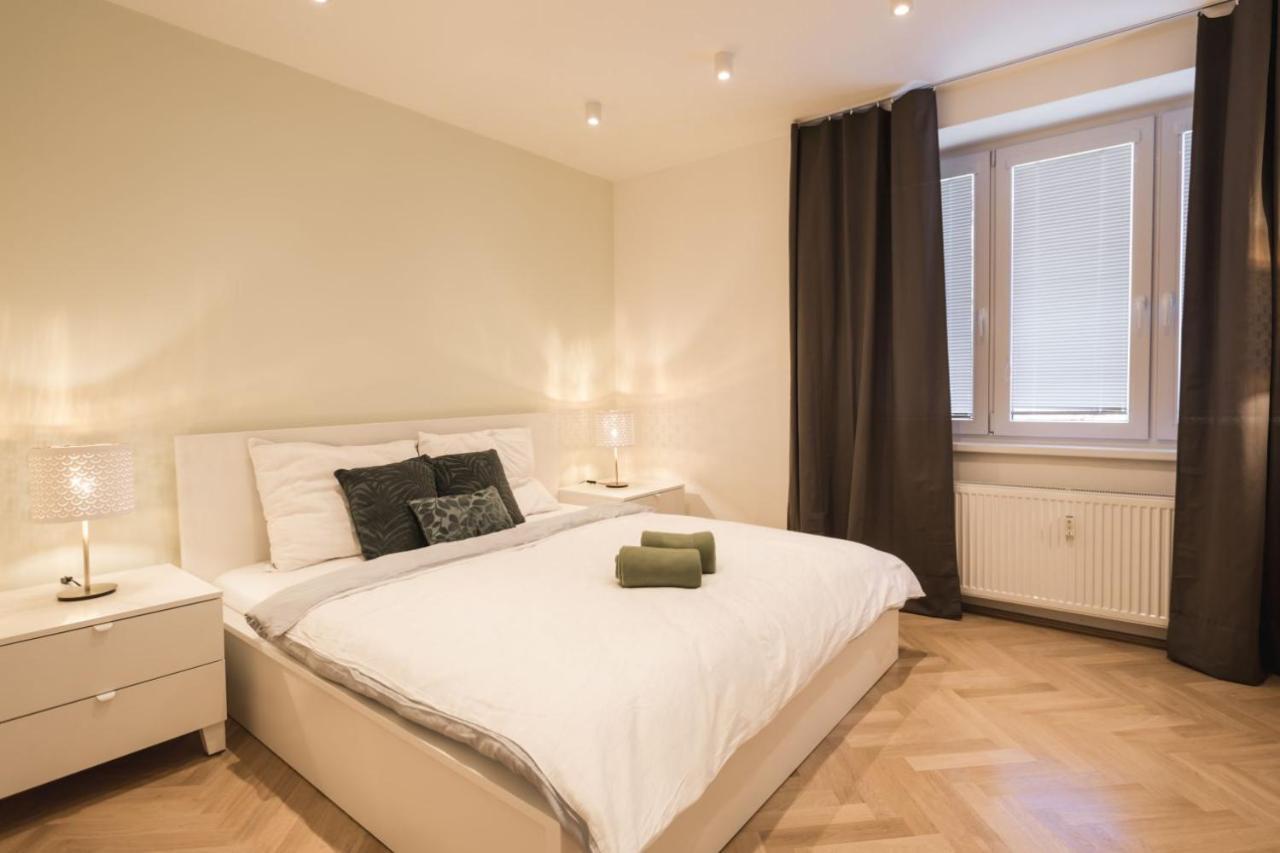 Flexihome Sk - Tolsteho - Free Parking On The Street - 2 Bedrooms Kosice Bagian luar foto